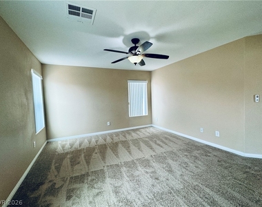 8617 Palomino Ranch Street - Photo Thumbnail 21