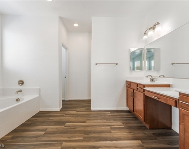 6908 Double Vista Way - Photo Thumbnail 22