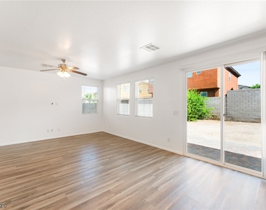 6908 Double Vista Way - Photo Thumbnail 9