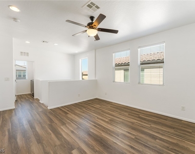 6908 Double Vista Way - Photo Thumbnail 15