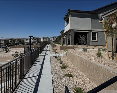 92 Hornbeck Lane - Photo Thumbnail 1