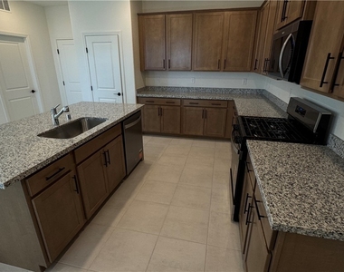 92 Hornbeck Lane - Photo Thumbnail 6