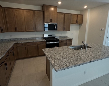 92 Hornbeck Lane - Photo Thumbnail 7