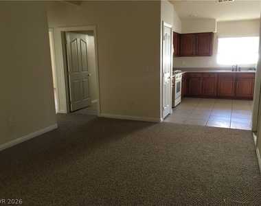 1040 Appleblossom Time Avenue - Photo Thumbnail 9