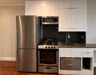1345 Amsterdam Avenue - Photo Thumbnail 11