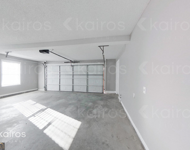 334 Amanda Drive - Photo Thumbnail 21