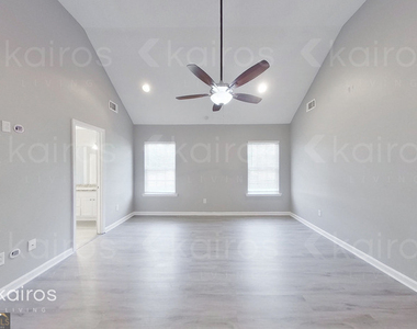 334 Amanda Drive - Photo Thumbnail 16