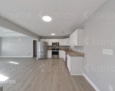 334 Amanda Drive - Photo Thumbnail 6