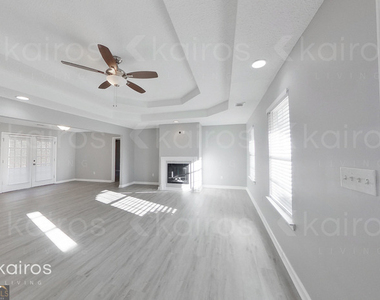 334 Amanda Drive - Photo Thumbnail 1