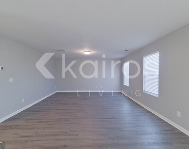 633 Canal Street - Photo Thumbnail 7