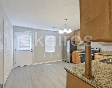 160 Deer Parkway - Photo Thumbnail 6