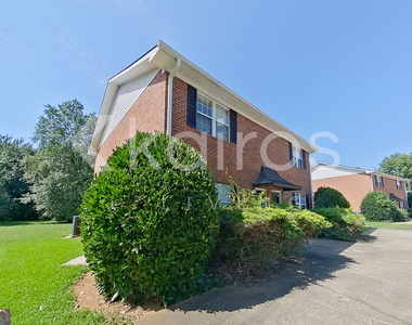 160 Deer Parkway - Photo Thumbnail 1