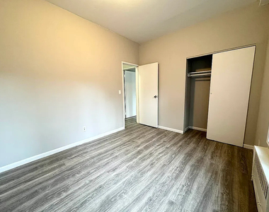 330 East 100th Street - Photo Thumbnail 5