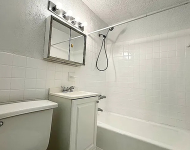 330 East 100th Street - Photo Thumbnail 4