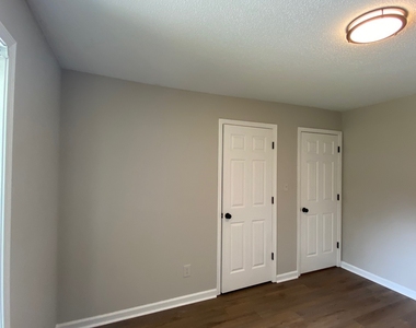 51 Connie Drive - Photo Thumbnail 19
