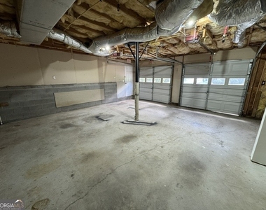 51 Connie Drive - Photo Thumbnail 25