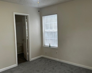 5675 Hampton Court - Photo Thumbnail 19
