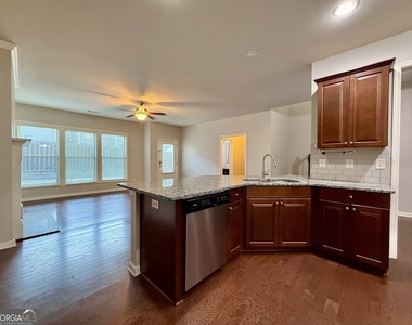 5115 Breezewood Circle - Photo Thumbnail 4