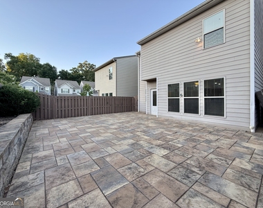 5115 Breezewood Circle - Photo Thumbnail 38