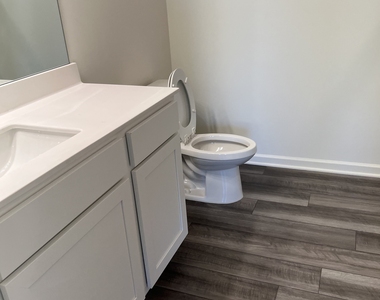 309 San Vito Way - Photo Thumbnail 9