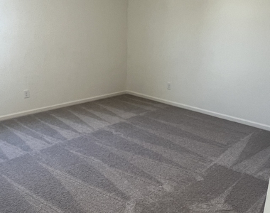 309 San Vito Way - Photo Thumbnail 18