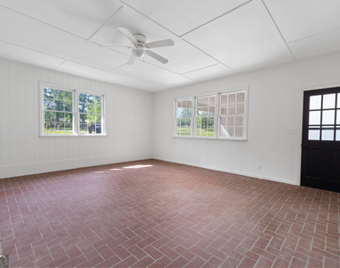 223 Brookwood Drive - Photo Thumbnail 37