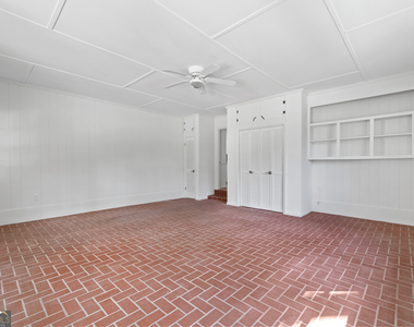 223 Brookwood Drive - Photo Thumbnail 36