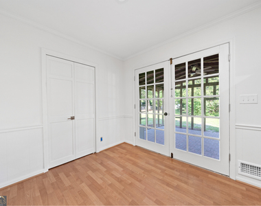 223 Brookwood Drive - Photo Thumbnail 14