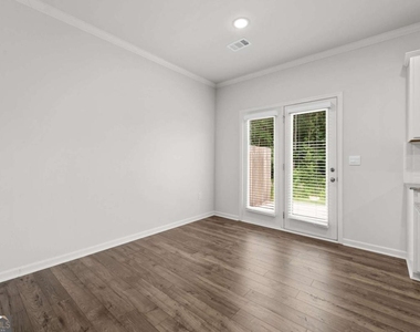 3341 Greyton Drive - Photo Thumbnail 10
