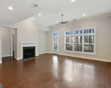 1536 Habershal Road Nw - Photo Thumbnail 7