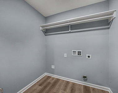 411 Hardy Avenue Sw - Photo Thumbnail 22