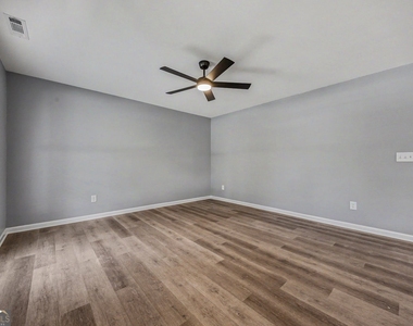 411 Hardy Avenue Sw - Photo Thumbnail 3