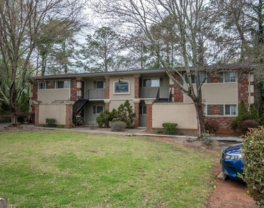 2018 S Milledge Avenue - Photo Thumbnail 1