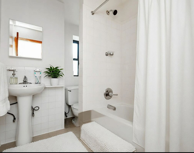 328 E 14th St - Photo Thumbnail 3