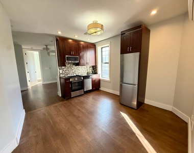 6704 60th Street - Photo Thumbnail 1