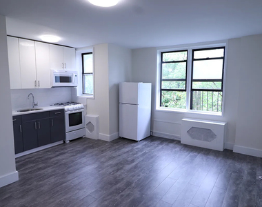 132-45 Maple Avenue - Photo Thumbnail 4