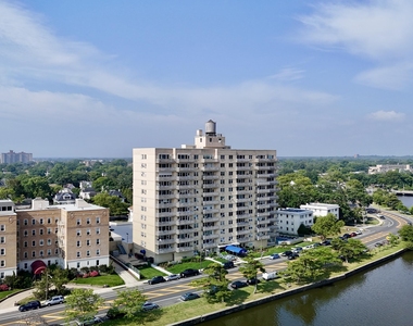 500 Deal Lake Drive - Photo Thumbnail 12