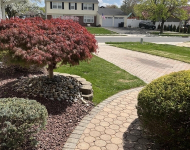 32 Idlewild Lane - Photo Thumbnail 3