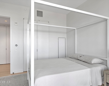 1101 Ocean Avenue - Photo Thumbnail 23