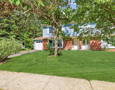 35 Mizzen Drive - Photo Thumbnail 1