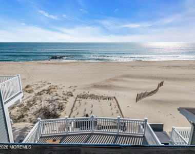 55 Beach Front - Photo Thumbnail 9