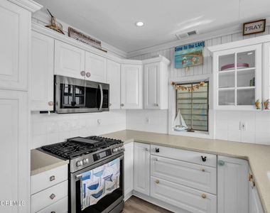 55 Beach Front - Photo Thumbnail 5