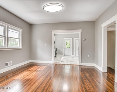 48 Johnson Place - Photo Thumbnail 10