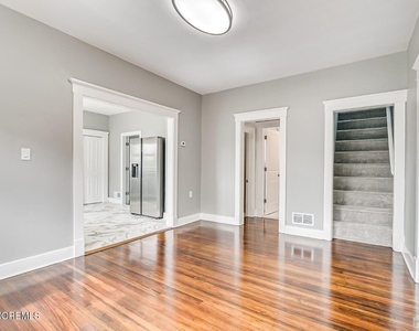 48 Johnson Place - Photo Thumbnail 11