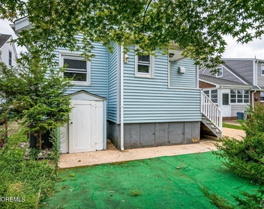 48 Johnson Place - Photo Thumbnail 32