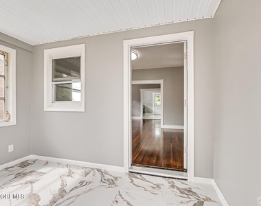 48 Johnson Place - Photo Thumbnail 3