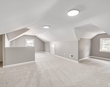 48 Johnson Place - Photo Thumbnail 22