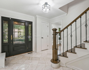 16 Phyllis Place - Photo Thumbnail 6
