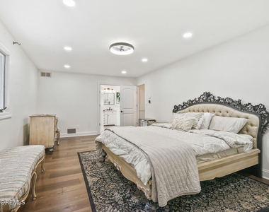 16 Phyllis Place - Photo Thumbnail 20