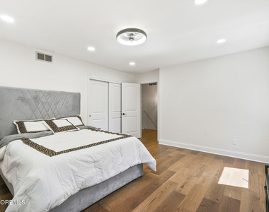 16 Phyllis Place - Photo Thumbnail 24